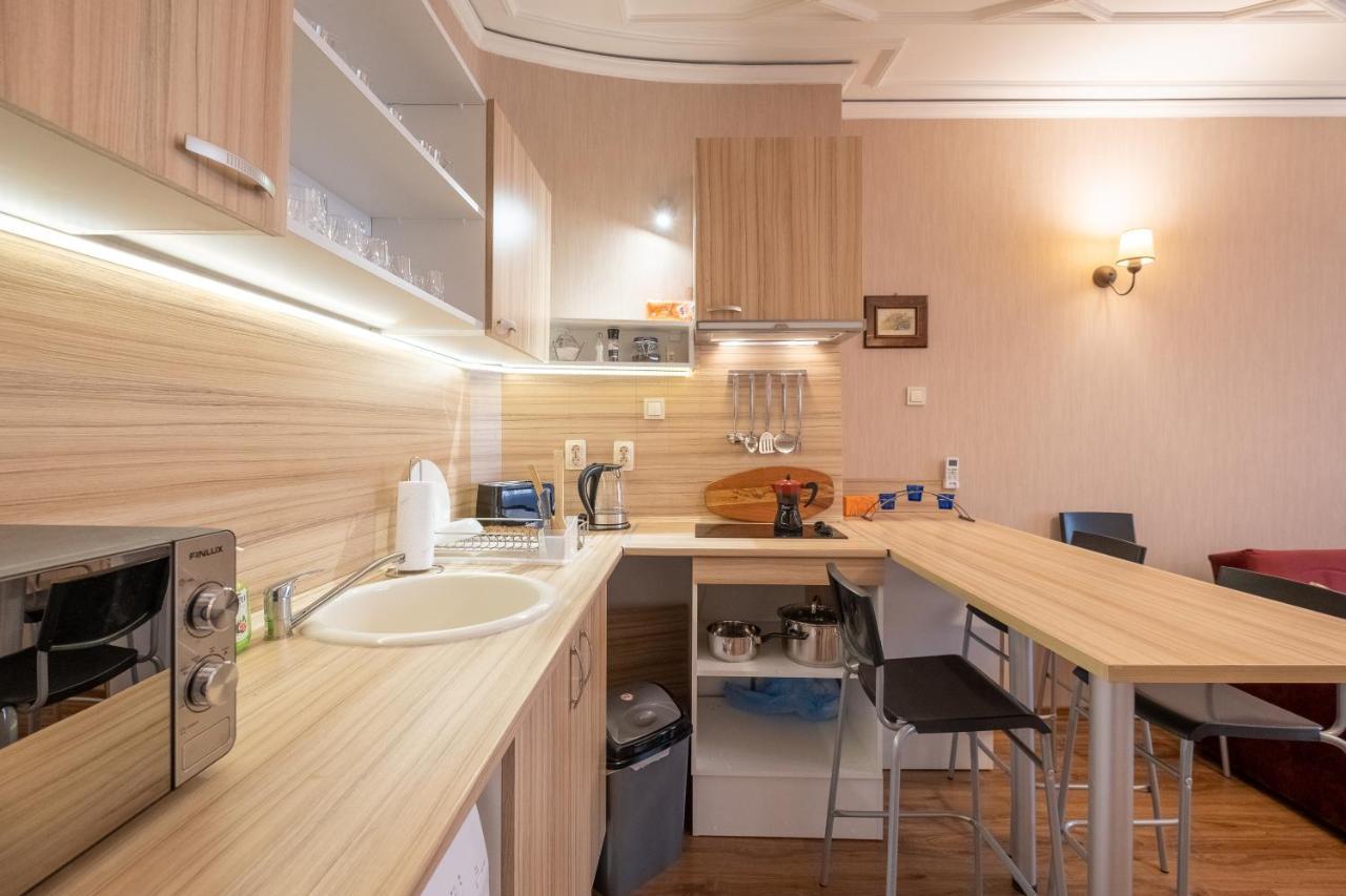 Feel Sofia - One Bedroom Apartment Next To Russian Square Eksteriør billede